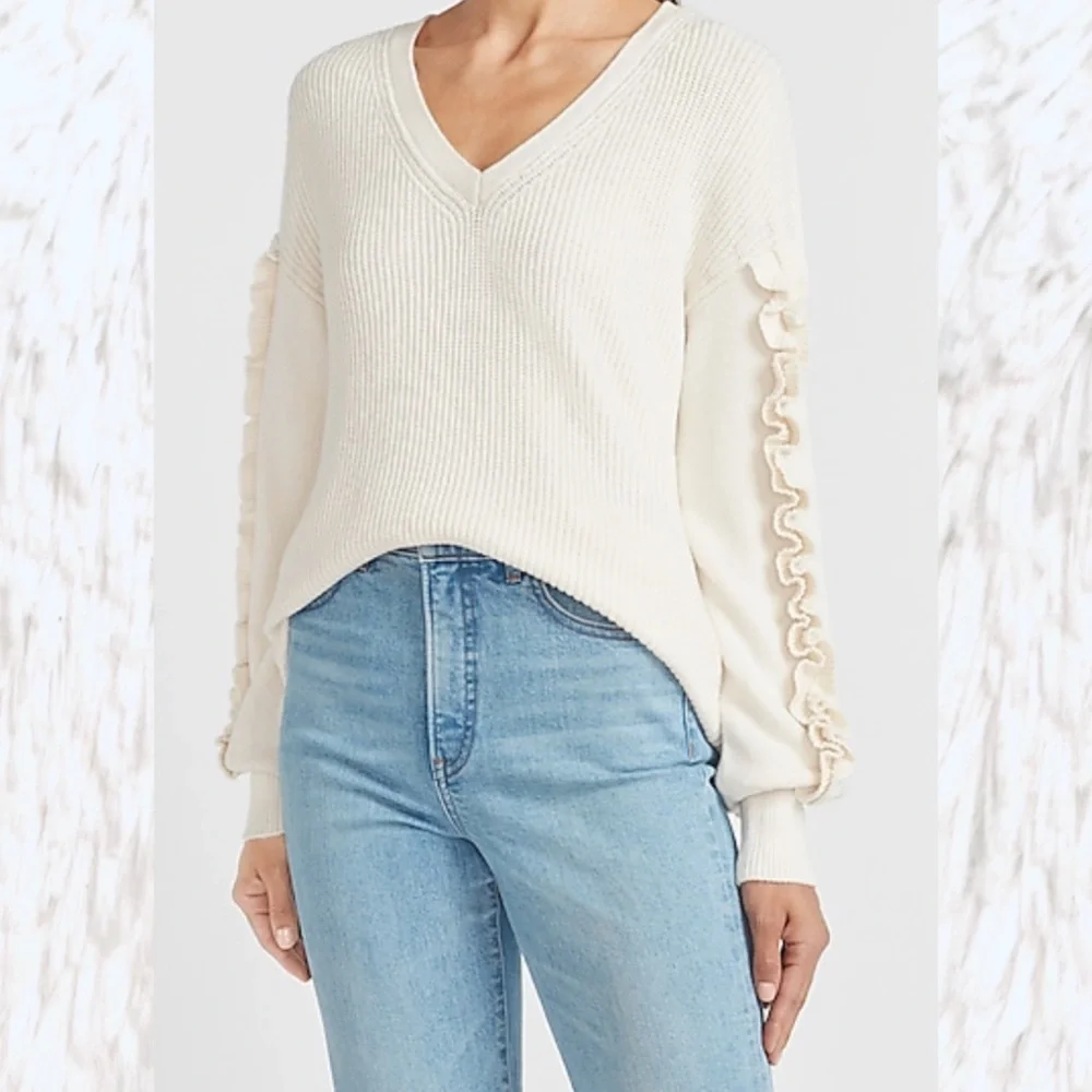 🌸Express Cream Ribbed Ruffle Sleeve V-Neck Sweater - Picture 2 of 7